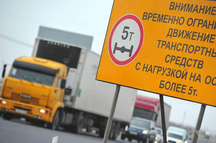 Новости В Ленинградской области весенняя просушка дорог проводится